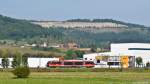 Zufällig kam mir auf meiner Wanderung von Rothenstein nach Jena-Göschwitz ein Desiro als RB von Jena Saalbahnhof nach Pößneck unt Bf entgegen. (03.09.2011)